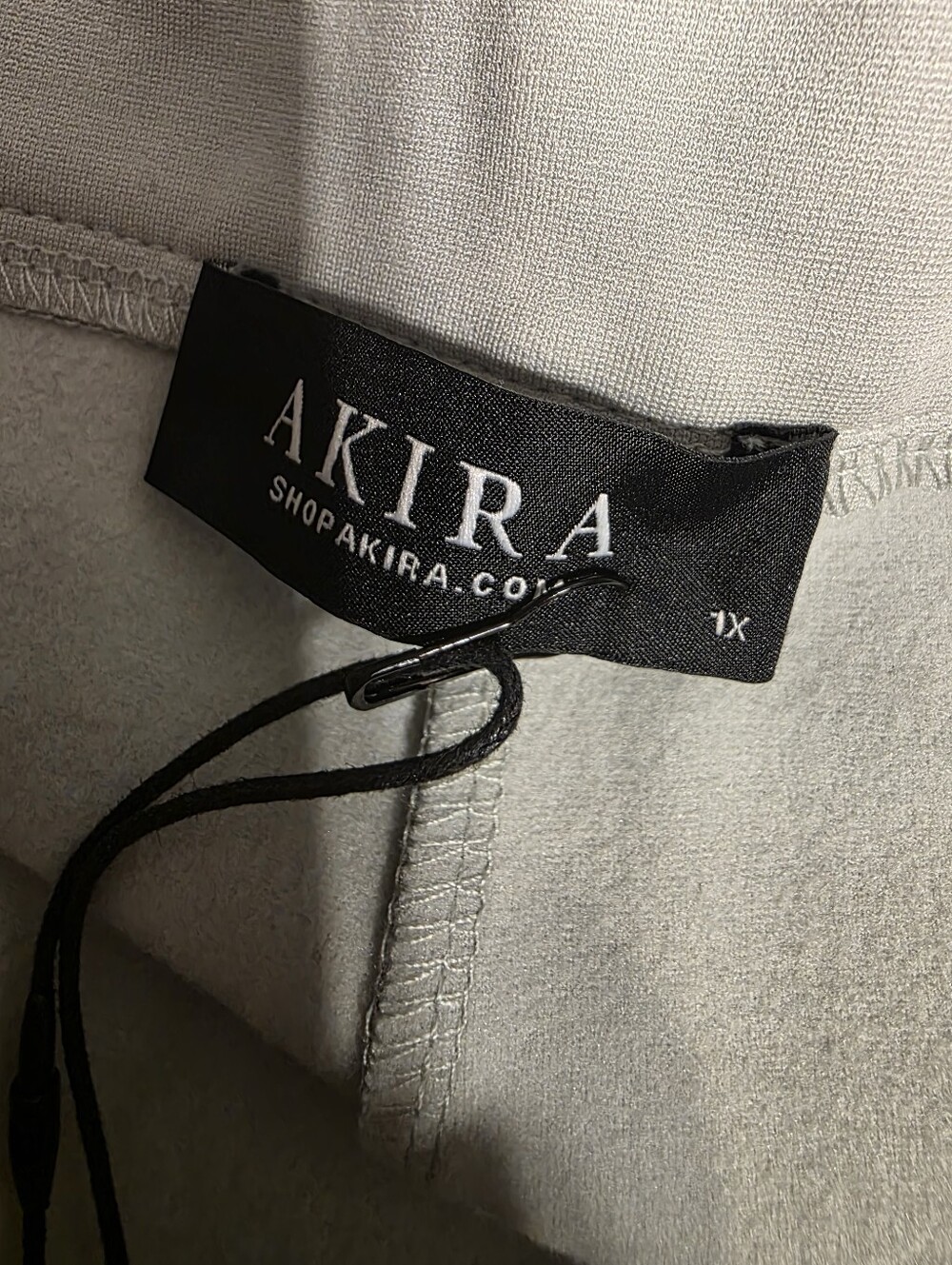 AKIRA Pale Gray Cropped Double-Breasted Blazer With Pants - Picture 8 of 8